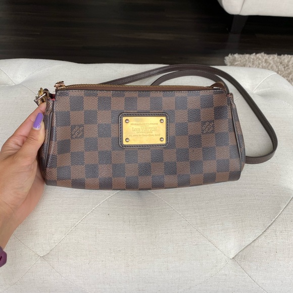 Louis Vuitton Eva Damier - Picture 3 of 16